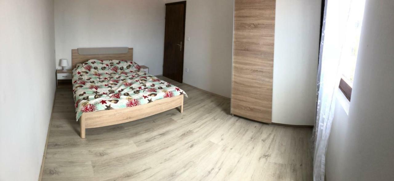 Apartman Zidak 비르 외부 사진